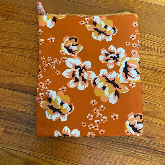 Rachel Pally Reversible Clutch - Picture 3 of 5